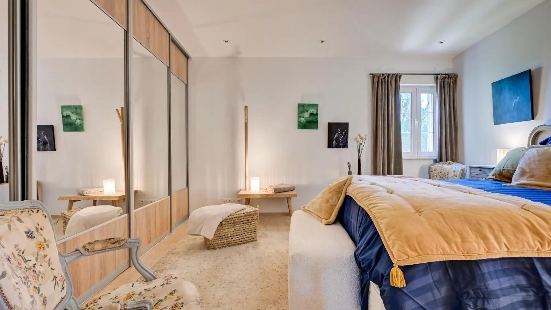 La Villa Kef Lambesc 0*,