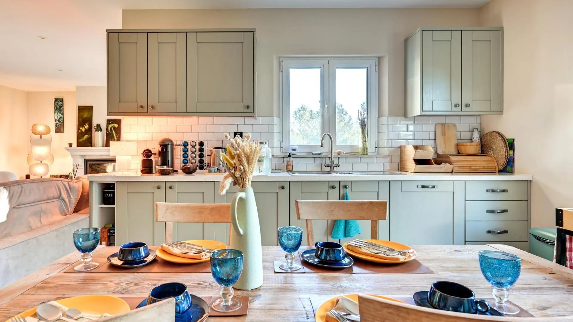 Bed & Breakfast La Villa Kef Lambesc
